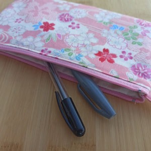 Alternative view of Astuccio rosa con fiori sakura